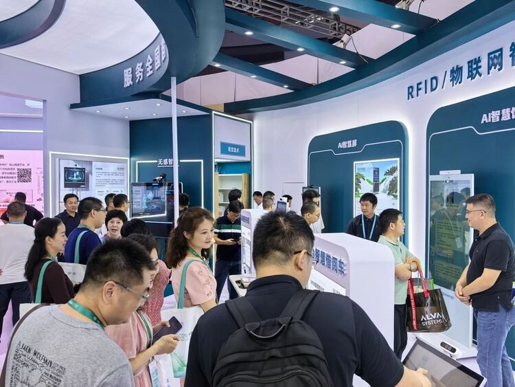 展会直击｜威廉希尔闪耀2024年中国图书展览会！